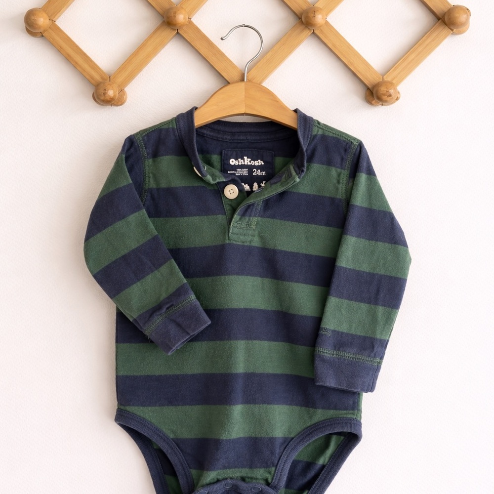 OshKosh B'gosh Navy and Forest Striped Bodysuit